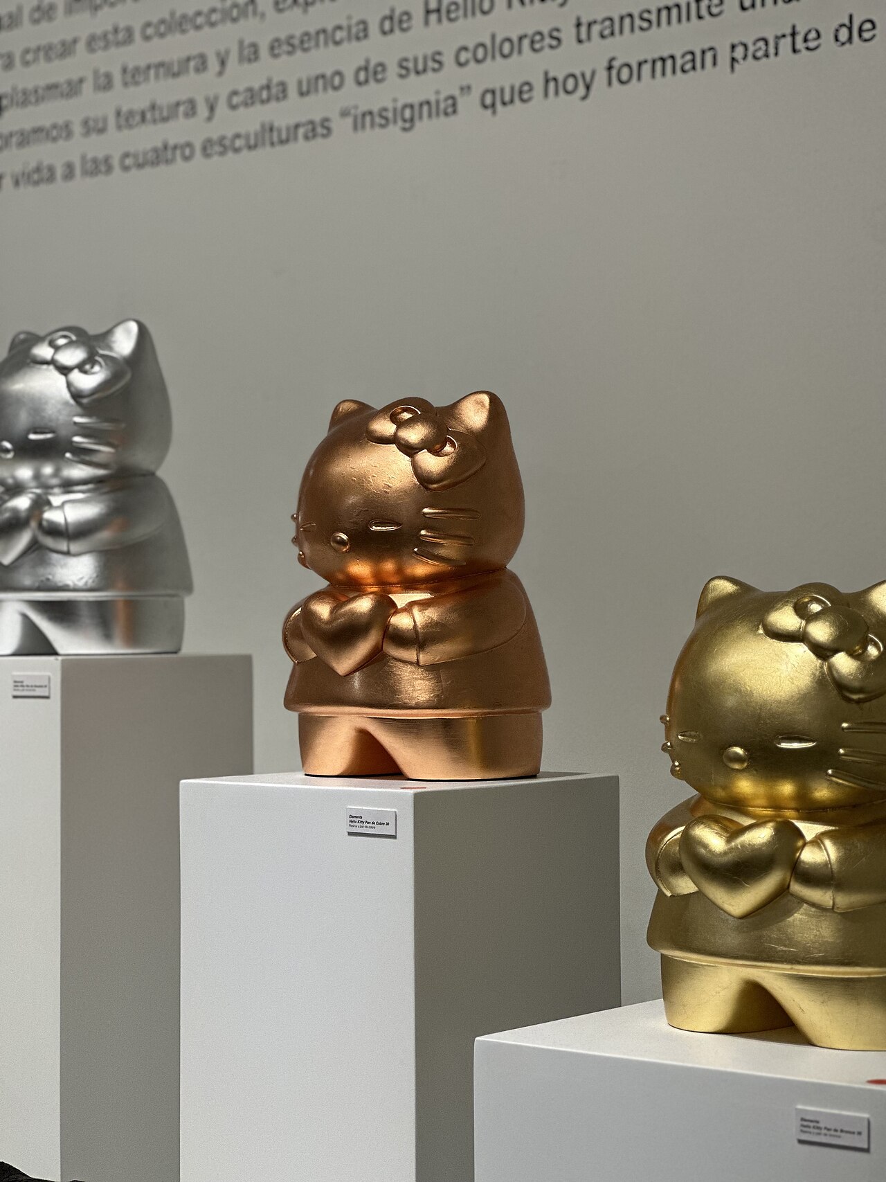 Hello Kitty (Wikimedia Commons)